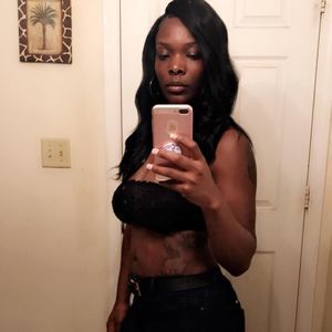 Meet your Posher, Lakeisha